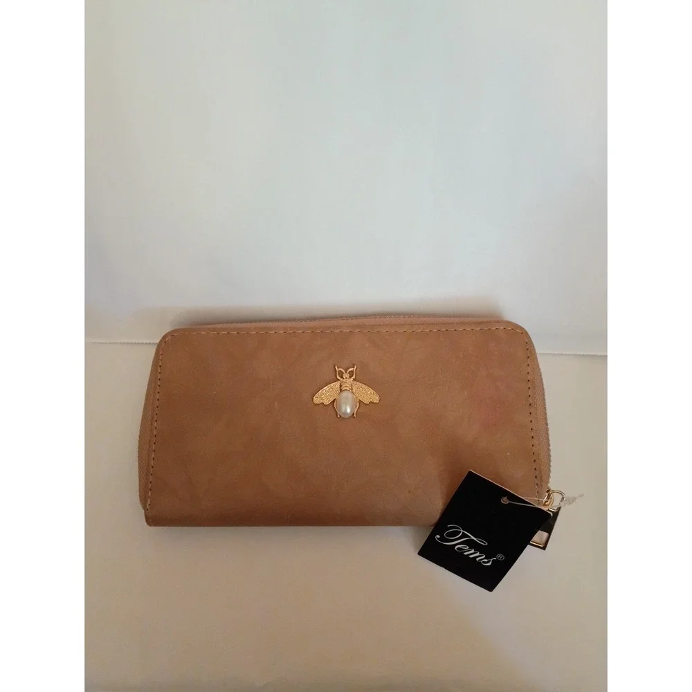 Tems brand zip-around clutch wallet‎ Brown With A Gold And Pearl Accented Bee